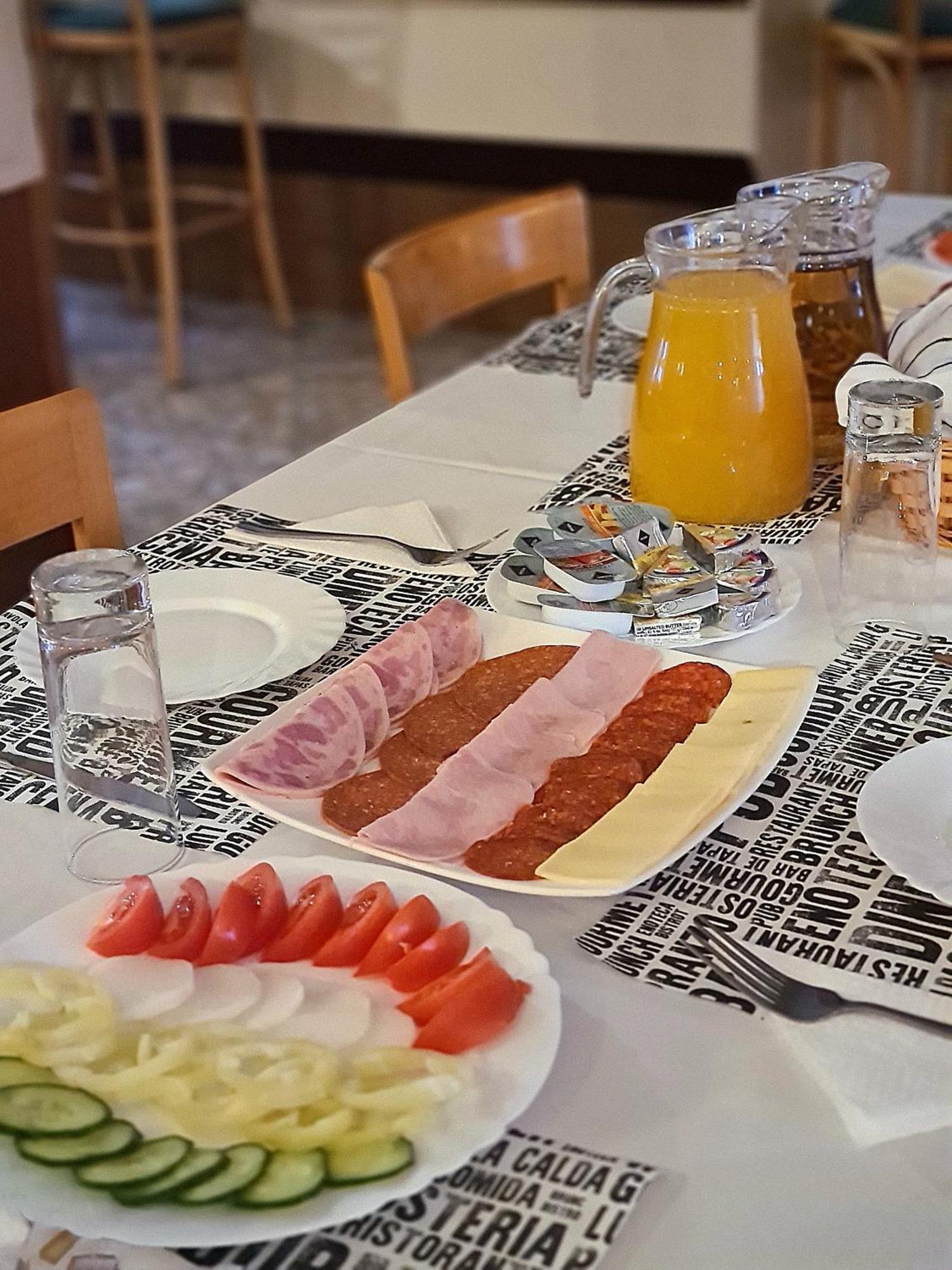 Hotel Oroszlan Szigetvár מראה חיצוני תמונה