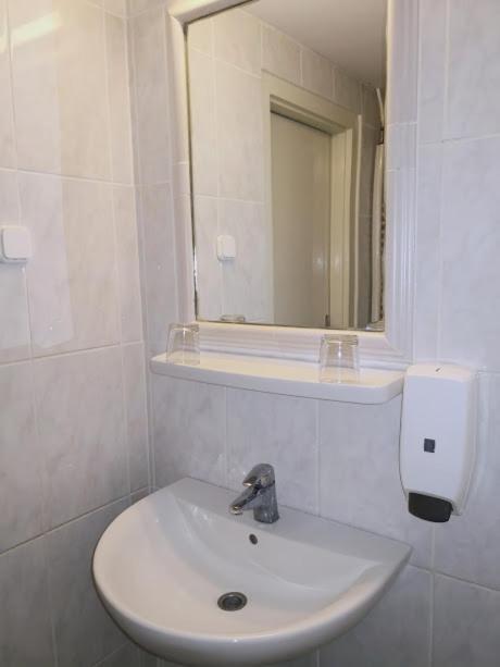 Hotel Oroszlan Szigetvár מראה חיצוני תמונה